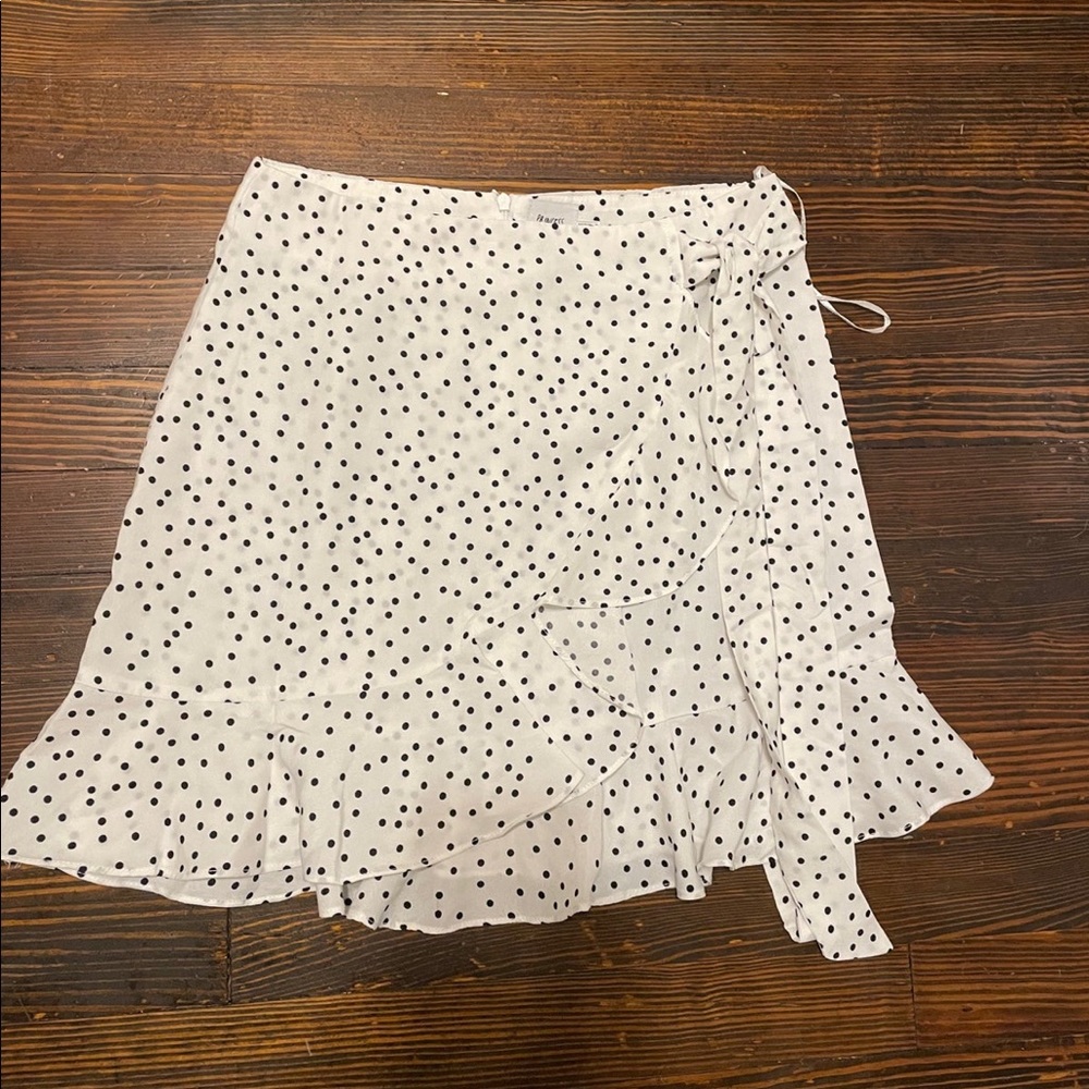 Princess Polly skirt